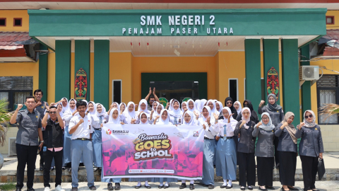 Bawaslu PPU Edukasi Pemilih Pemula di SMKN 2 PPU, Kenalkan Bahaya Politik Uang